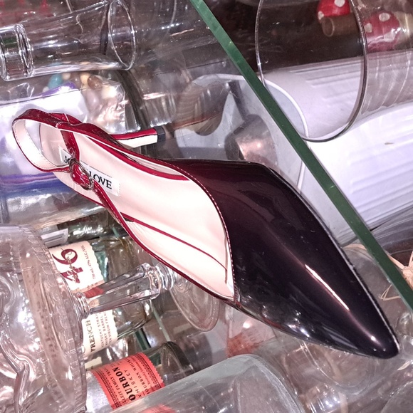 Gorgeous black/red ombre pumps - Picture 3 of 7